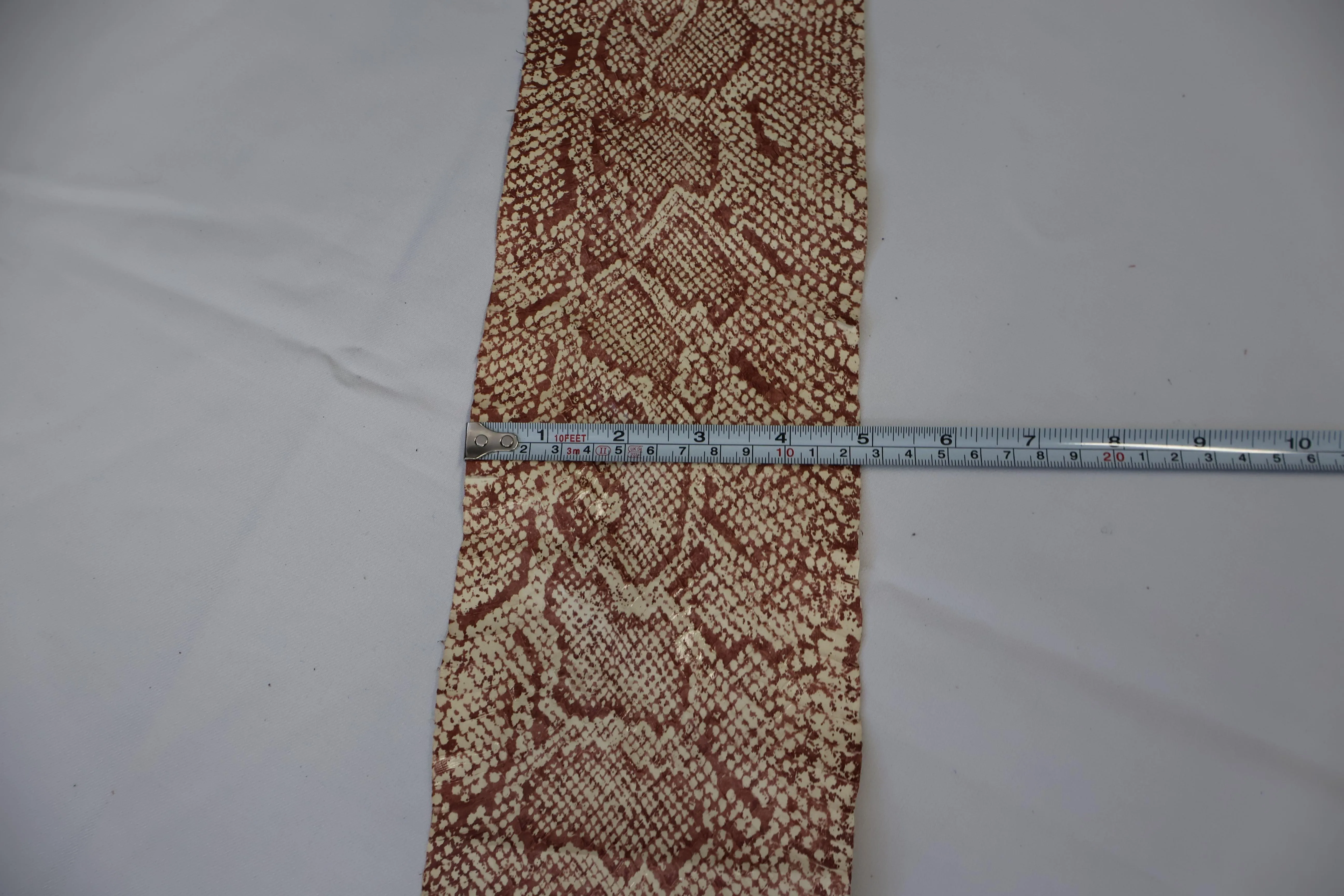 Genuine snakeskins, Real snake leather hide, thin and natural shine, thickness 0,3mm(1 oz)